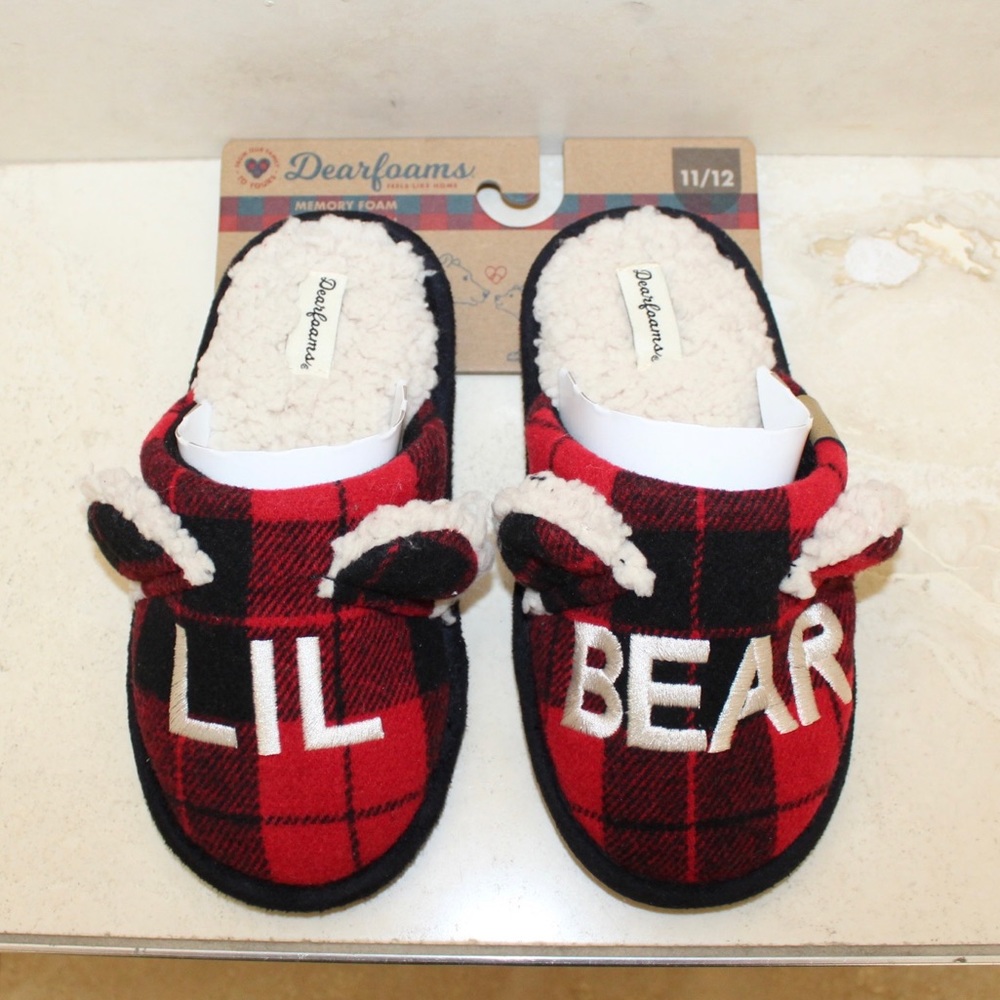 Dearfoams “Lil Bear” slippers (kids 11/12) (NWT)